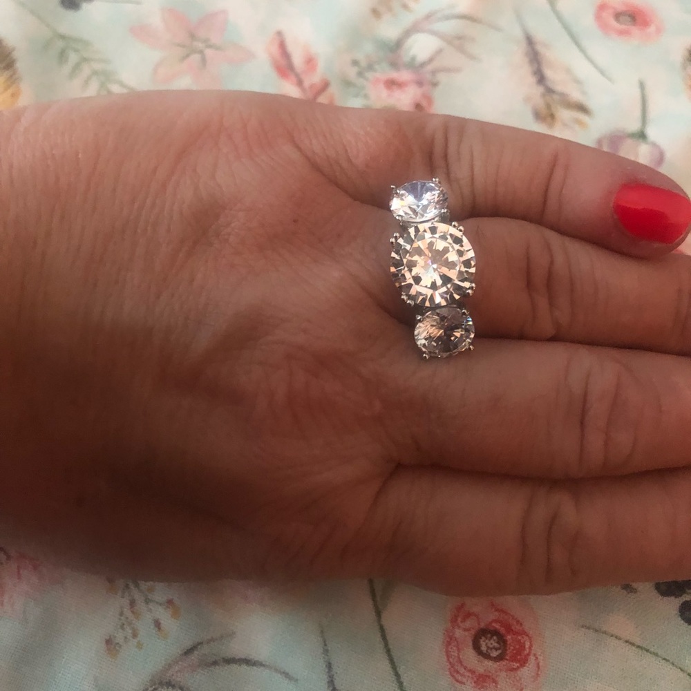 BNWOT women’s cocktail ring.